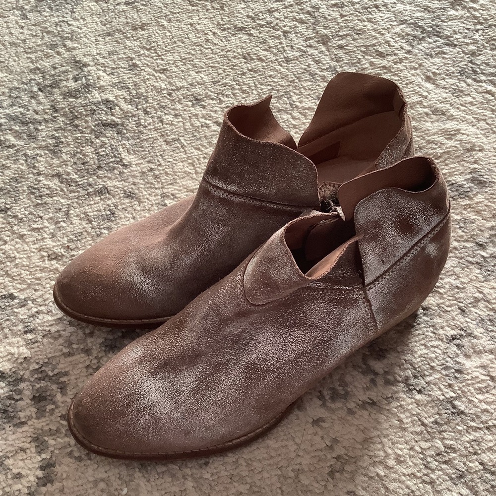 Seychelles Snare Metallic Pewter Leather Ankle Booties 6